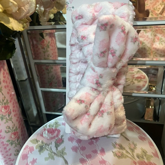 Goody Wet brush x LoveShackFancy Pink Wash Headband - Picture 7 of 8